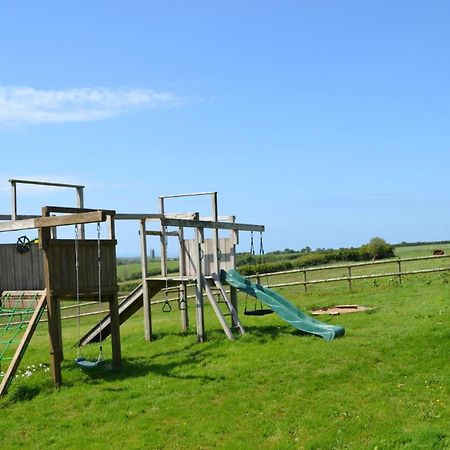 The Stables Villa Hartland Exterior photo